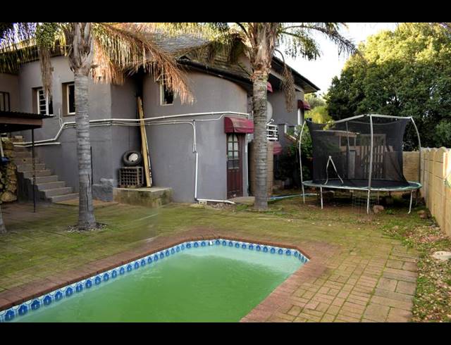 4 BEDROOM HOUSE FOR SALE IN DOORNKUIL